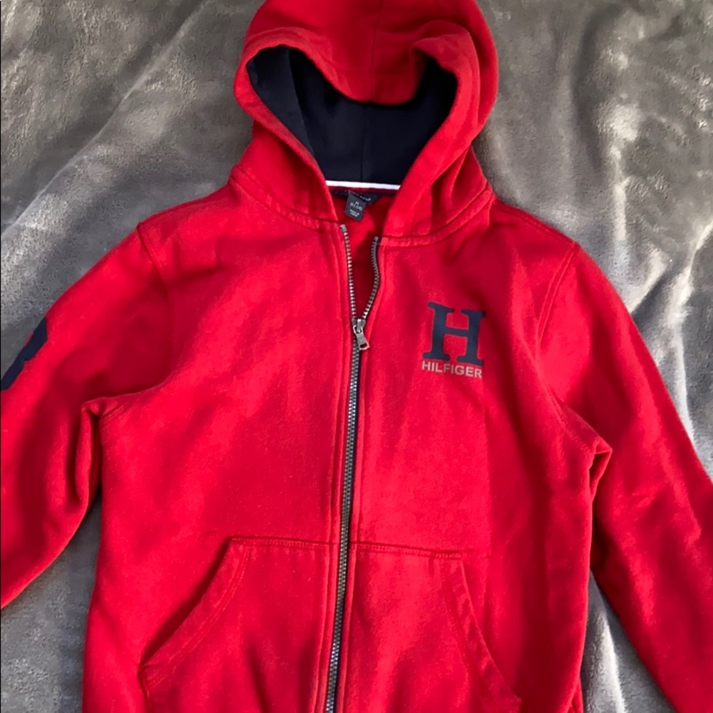 Tommy Hilfiger sweatshirt (boys 12/14)